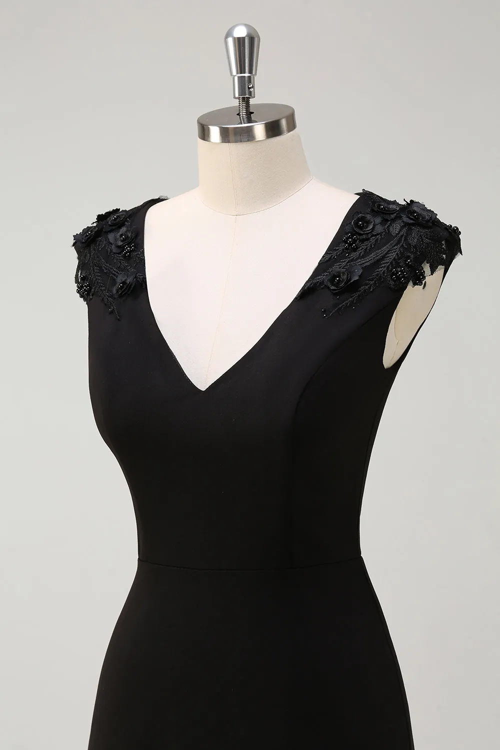 Black V Neck A Line Tea-Length Dress with Appliques