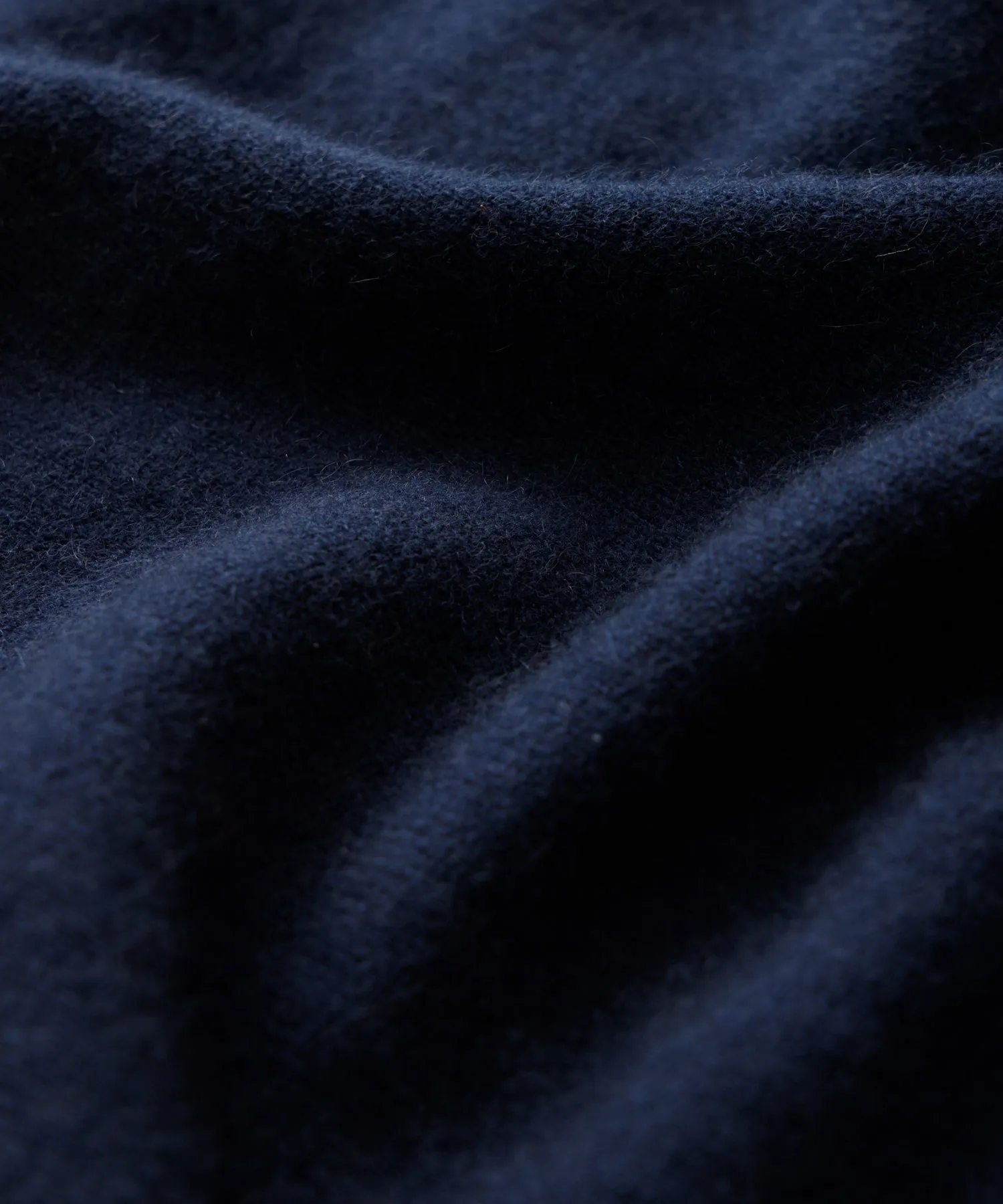 Cashmere Turtleneck in Navy