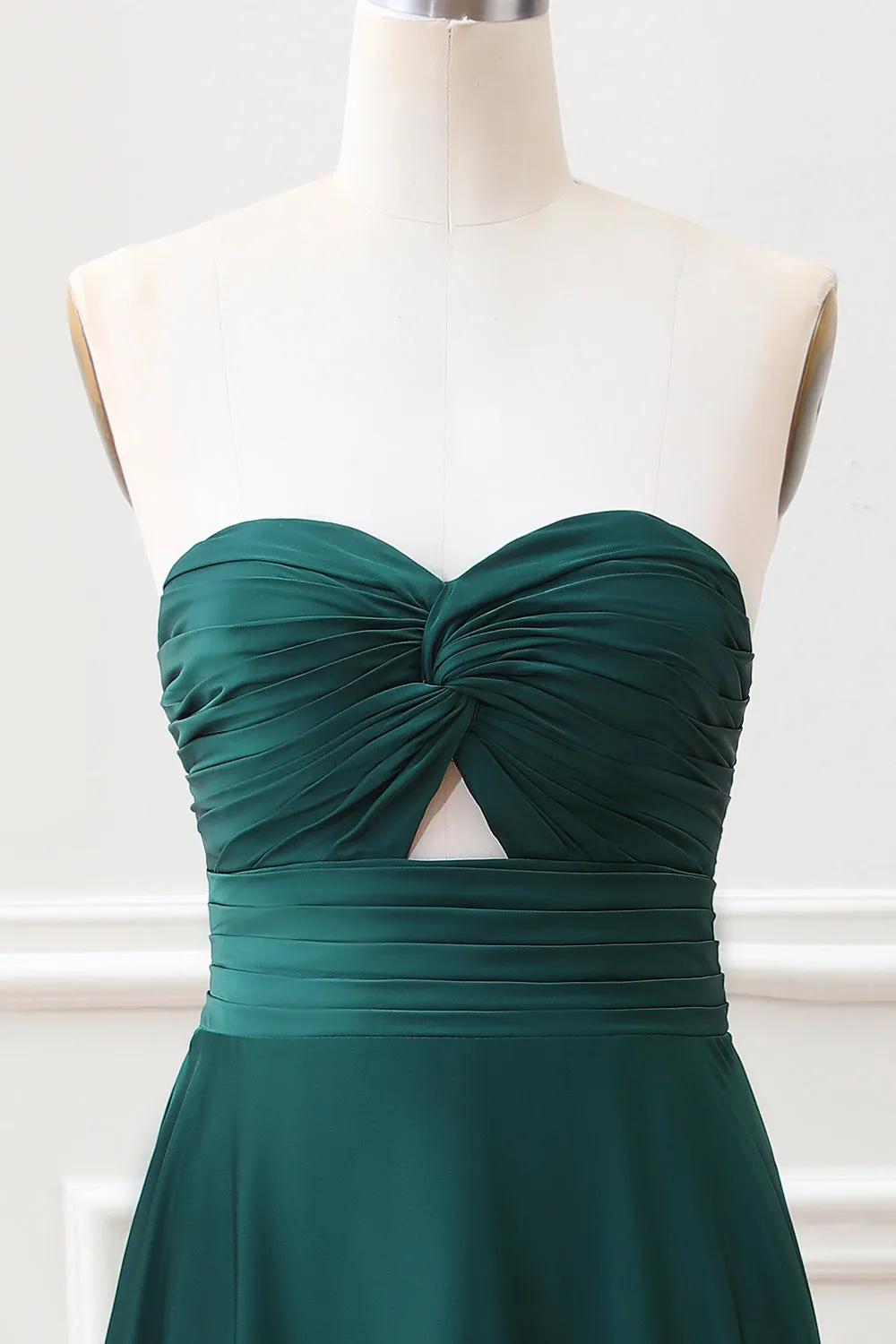 Dark Green A Line Sweetheart Keyhole Pleated Maxi Dress