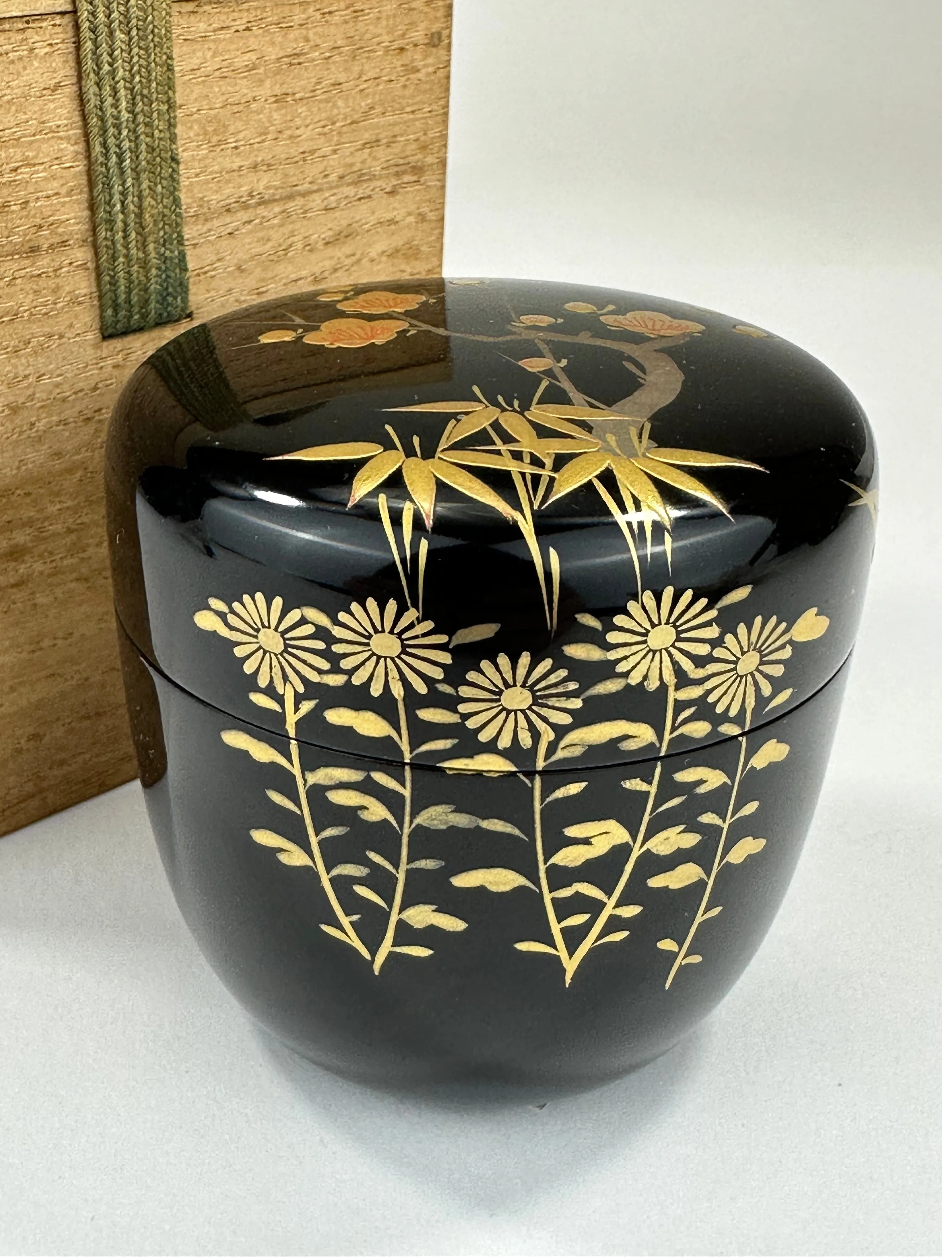 Japanese Tea Ceremony Natsume Tea Caddy Floral Shikunshi Motif w/ Kiri Wood Box