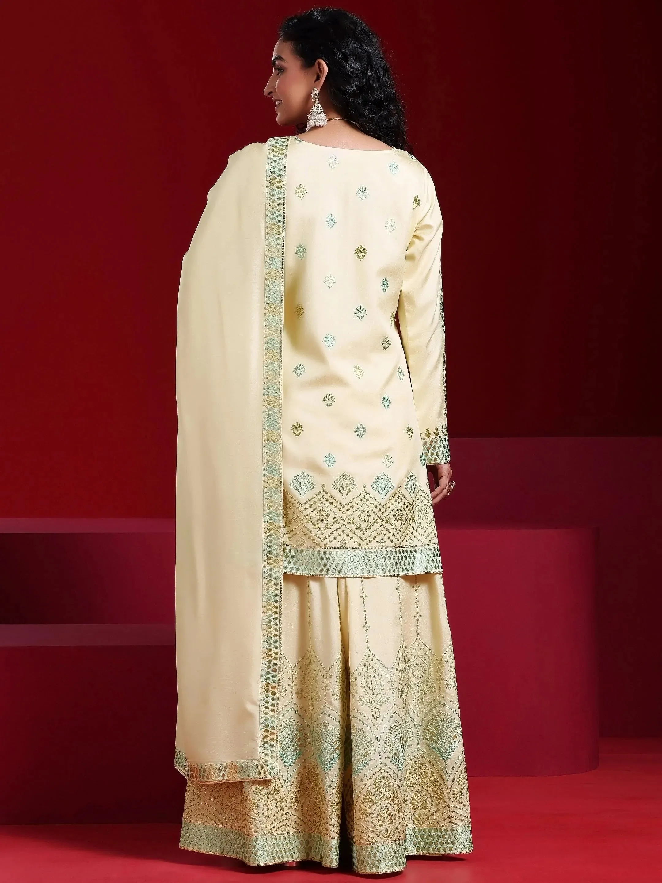 Jashvi Art Beige Embroidered Silk Blend Straight Suit With Dupatta