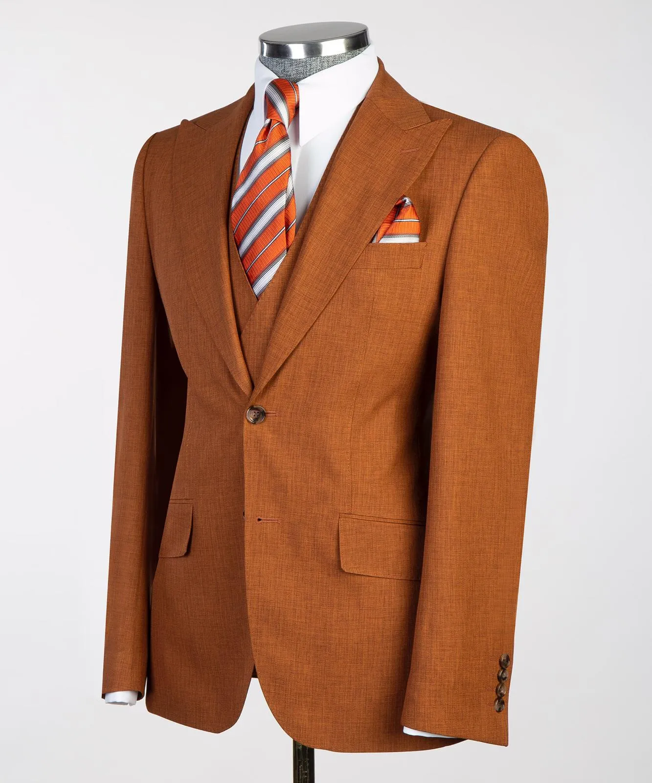 Men’s Classic 3-piece Brown Suit