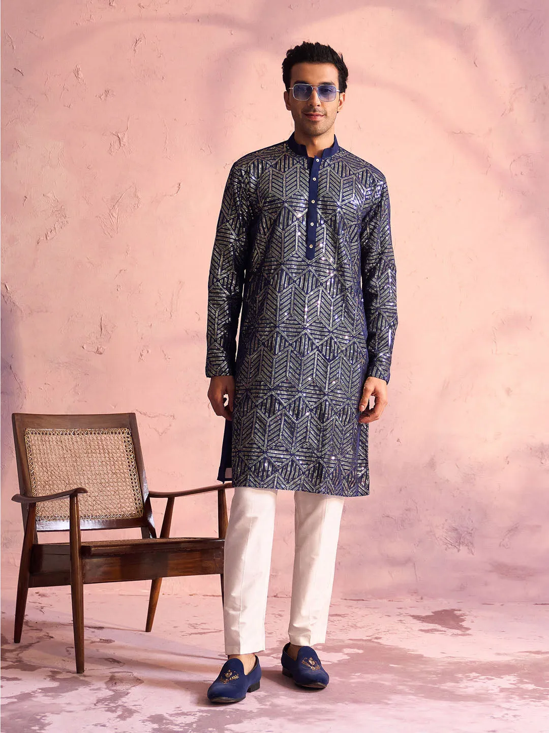 Vastramay Men's Navy Blue Georgette Kurta Set